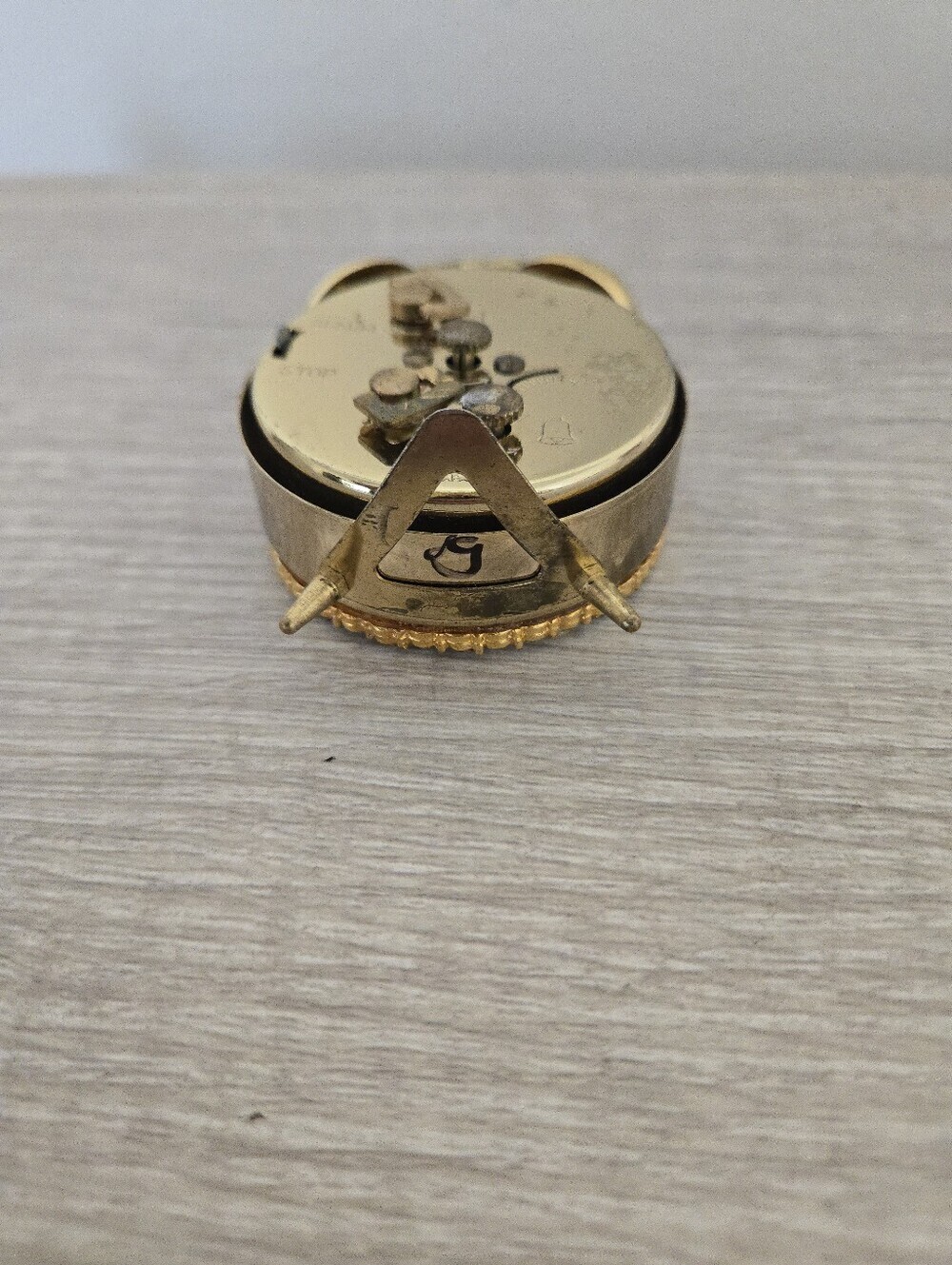Vintage Linden mechanical twin bell alarm clock bejeweled - Picture 5 of 6